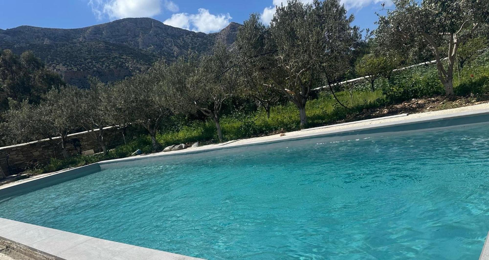 Villa River With Pool Kamáresz Kültér fotó